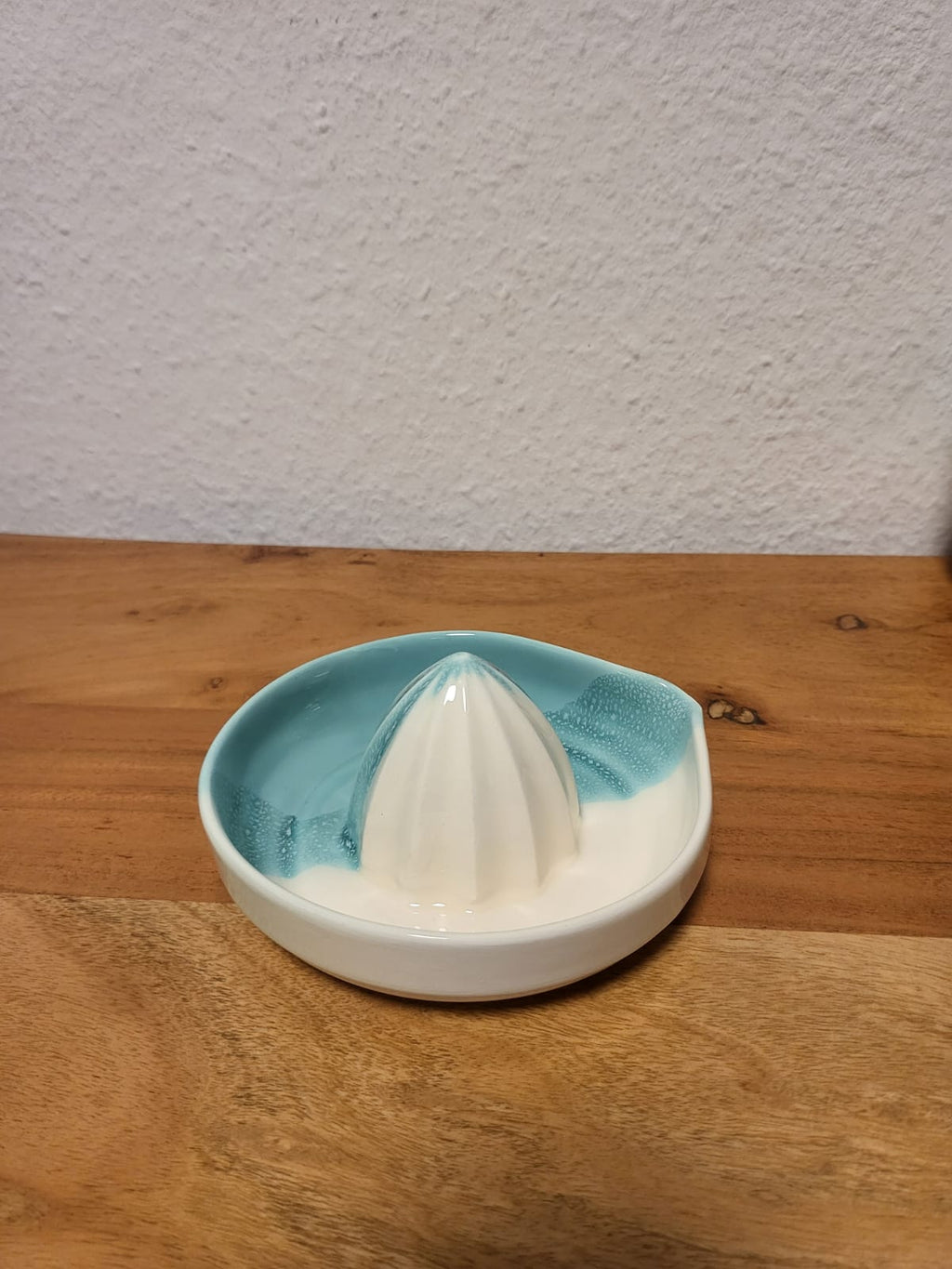 Saftpresse "Maschhad" in weiß/türkis - Handgefertigt